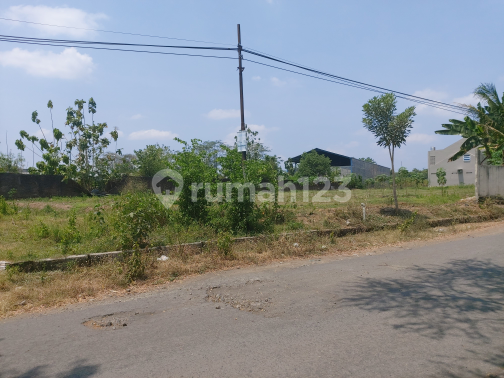 Tanah strategis dekat tol bandara adi sumarmo solo
