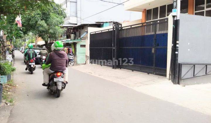 Rumah lama di Tanah abang 2