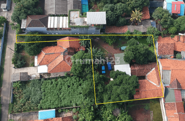 Tanah Strategis bentuk ngantong di lokasi strategis.
Jalan Siliwangi Benda Baru Pamulang

Pamulang Tangerang Selatan

Luas Tanah 1012m2 1