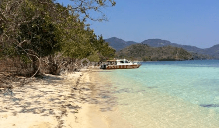 Beachfront Tanah Premium Flores Pulau Komodo 1