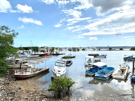 TANAH LUAS TEPI PANTAI BARAT TANJUNG BENOA 1