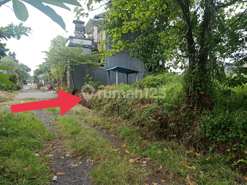 Land located near Beringkit market 1