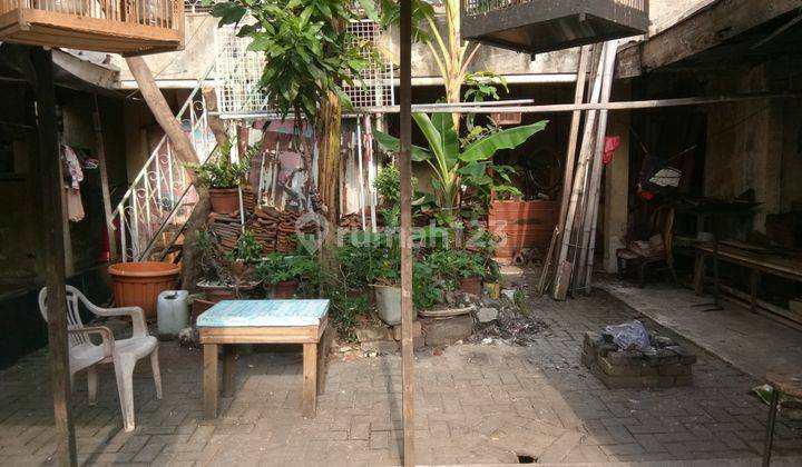 RUMAH TUA HITUNG TANAH DI DAERAH CIDENG JAKARTA PUSAT 2