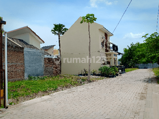 Tanah bagus siap bangun di perumahan cluster Colomadu Solo 2