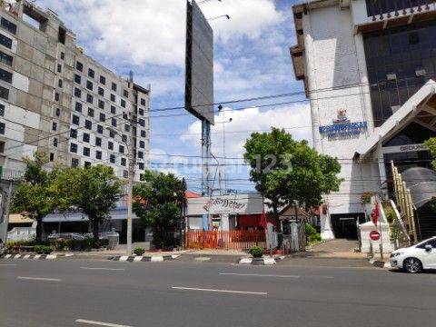 Dijual atau Disewakan Tanah dan bangunan lokasi premium di jalan Pemuda, seberang DP Mall 1