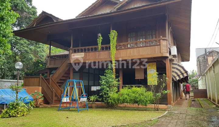 Dijual Kavling dan Rumah Kayu Lokasi Strategis @Petukangan Selatan