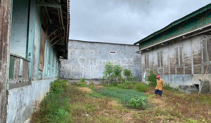 Rumah tua hitung tanah ( rumah sarang Burung Walet) 1