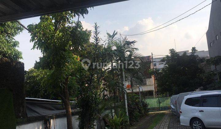 Rumah Hitung Tanah di Praja Kebayoran Lama 1