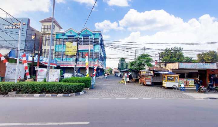 Lahan Komersil Tanah + Ruko (Hitung Tanah Saja) di Jalan Utama Ragunan Raya, Ps.minggu