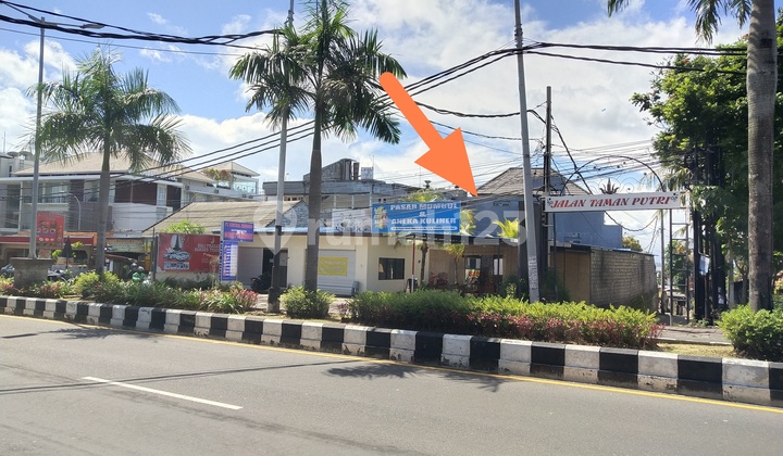 Tanah Pinggir  Raya Nusa Dua Bali