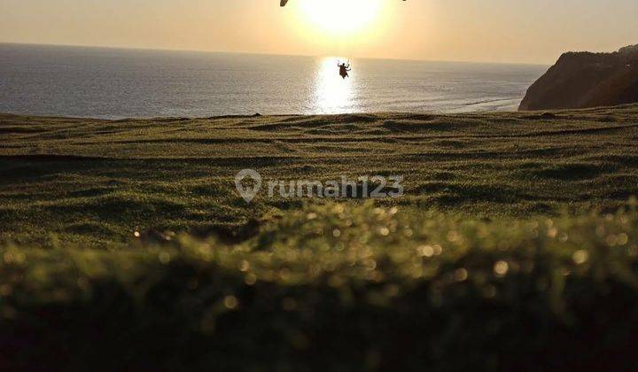 Tanah Tebing Pantai Melasti Ungasan 1