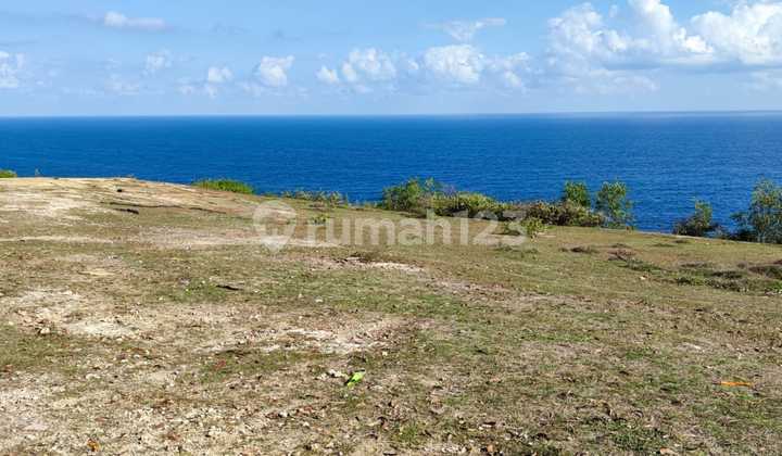 CLIFF with SUNSET and OCCEAN VIEW CLIFF with SUNSET and OCCEAN VIEW