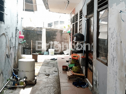 BANGUNAN HITUNG TANAH DI PINGGIR JALAN CIPUTAT RAYA PONDOK PINANG JAKARTA SELATAN 2