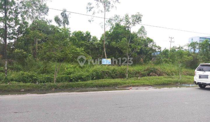 Dijual tanah di tepi jalan besar dekat Eka Hospital Jl. Soekarno Hatta - Pekanbaru 1