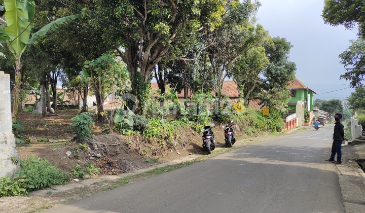 Tanah matang di Cilame, Ngamprah, akses jalan lebar. Hny 2.5km ke tol padalarang 2