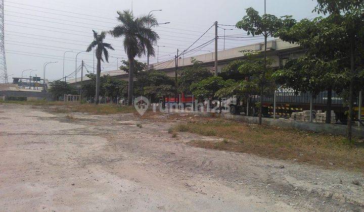 Termurah se-Indonesia tanah kosong di dekat Pelabuhan Tanjung Priok, Jakarta Utara
 2