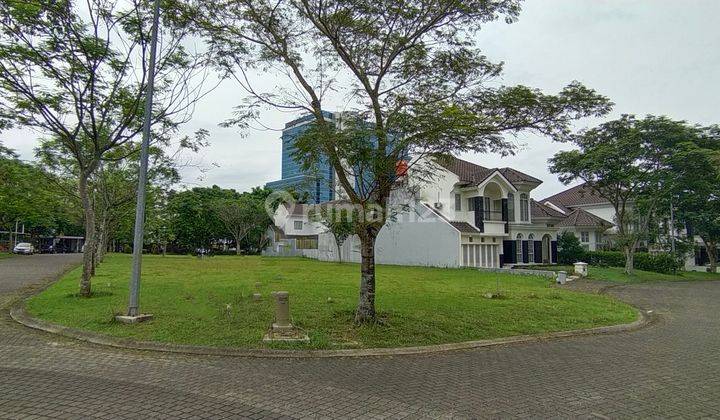 Foresta Kavling Hoek Lt 906m2 Timur-Selatan depan Taman 15jt 2