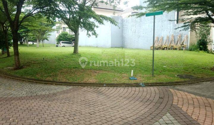 Kavling Hoek utara timur Eminent illustria Bsd City
 2