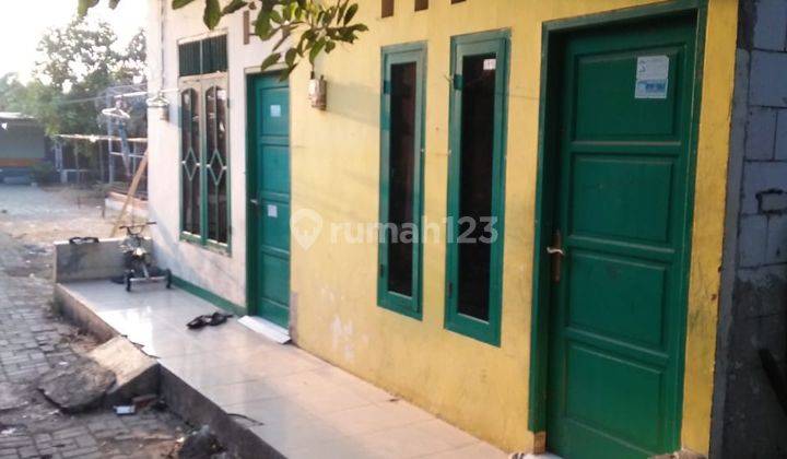 Beli Tanah Bonus rumah kontrakan 1