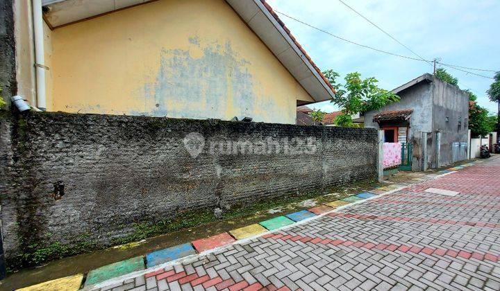 Tanah Pekarangan Bonus Bangun Kost Lama Dekat UNIBA 1