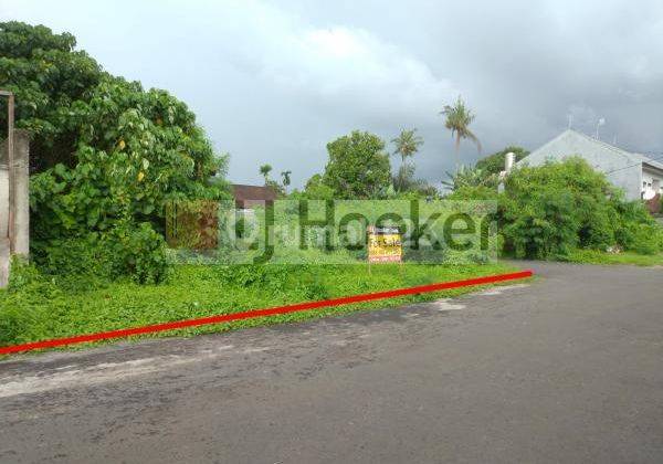 Land for Sale at a Cheap Price in Sunset Road Area, Kuta 2