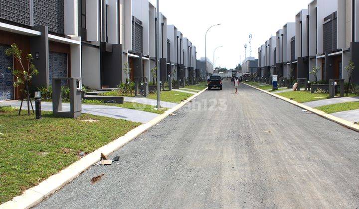 Kavling Signature Hoek Depan  Cluster Eldora Luas 358 m2 - Suvarna Sutera ( Group Alam Sutera ) Tangerang Cikupa 2