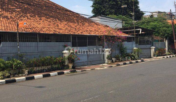 Di JUAL RUMAH TUA,TANAH KOMERSIA PINGGIR JALAN GUNUNG SAHARI  1