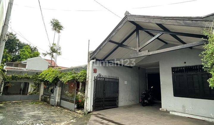  Rumah Murah Hitung Tanah di Haji Nawi Raya,Jakarta Selatan 2