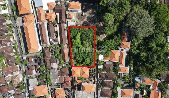 Land for sale at umealas  close to seminyak 1