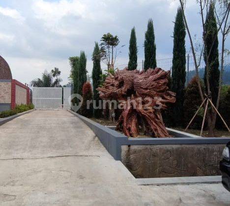 Rumah Villa Sangat Asri Hitung Tanah di Ciwidey 2