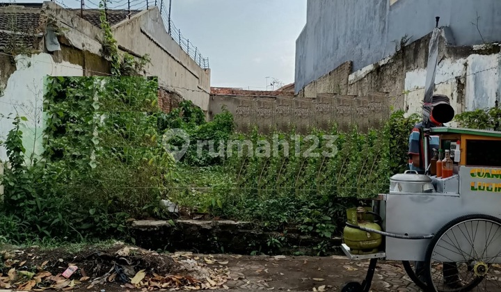 Tanah Mainroad di Pabrik Aci, Cimahi Tengah