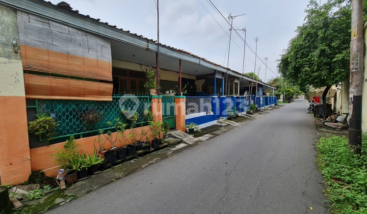Strategic land near Gajah Mada Street, Solo.