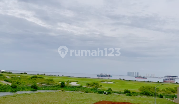 Lot in the best location and view, PIK 2.