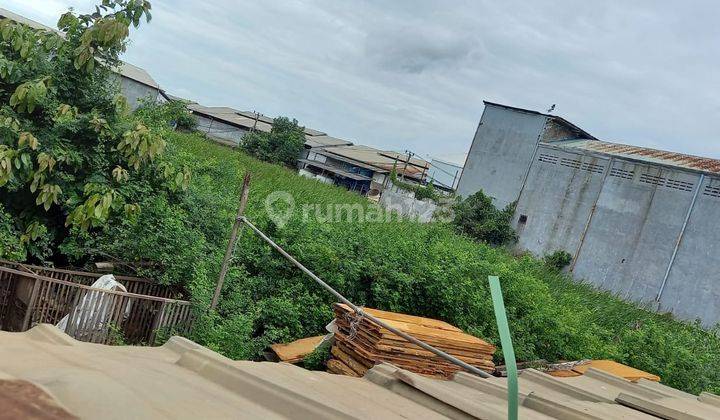 Tanah kosong di jalan raya perancis dadap tangerang Pinggir jalan raya  1