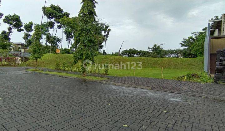 Kavling de Park Lt 1.242m2 Hoek Taman Selatan-Barat 14jt 2