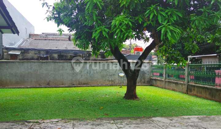 Jagakarsa warung sila luas 556 rumah hitung tanah