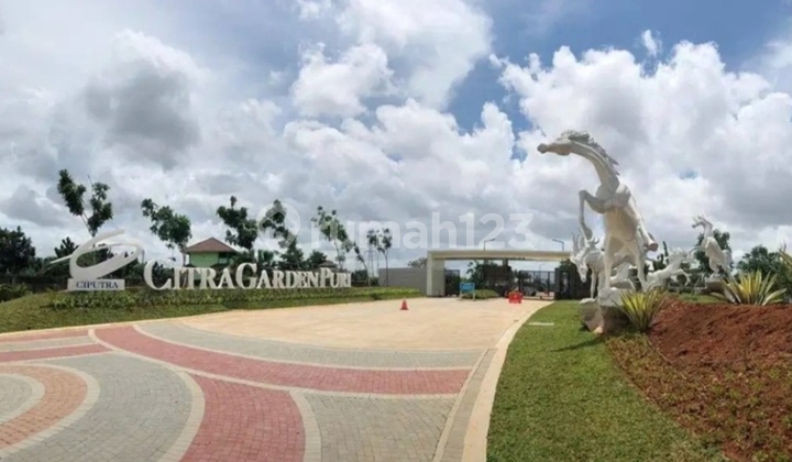 For Sale Cheap and Nice Plot in Green Garden Puri Cluster Brio Size 7x23