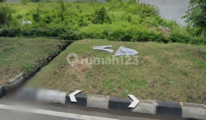 Tanah di Raya Ir Dr H Soekarno/meer dekat Galaxy Mall