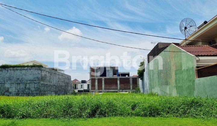 TANAH KAVLING DIAN ISTANA TAMAN MAHKOTA DEPAN TAMAN dan LAPANGAN BASKET dekat clubhouse, tol, area komersial. 1