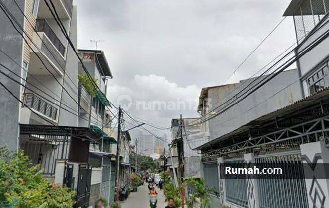 DIJUAL CEPAT RUMAH HITUNG TANAH DI JELAMBAR 2