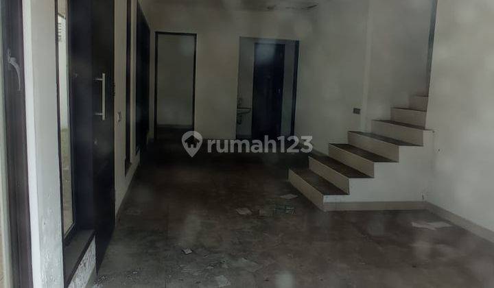 Dijual Tanah + Bangunan View Danau di Serenade, Gading Serpong 2