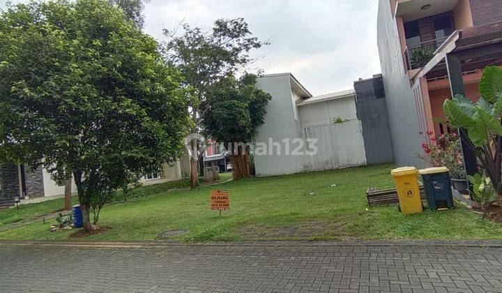 Dijual kavling siap bangun hoek taman cantik, lingkungan yg asri hadap selatan barat 234 di foresta 1