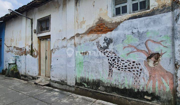 Rumah hitung tanah dekat jalan re martadinata solo 2