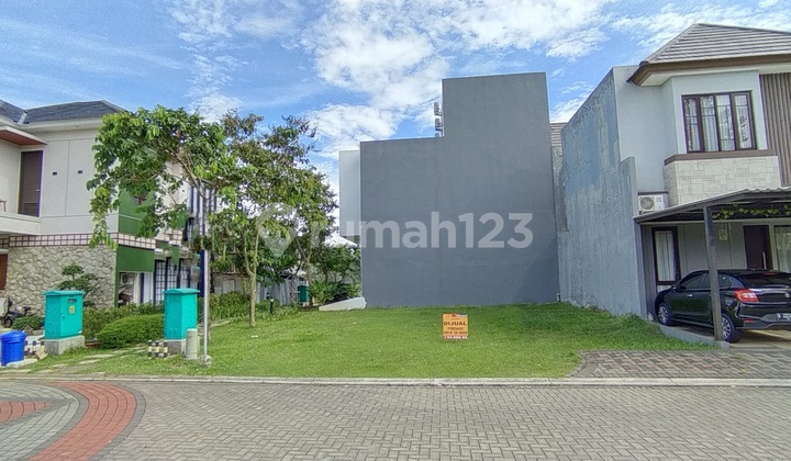 Kavling The Mozia Hoek Taman Lt 132m2 Utara-Timur 2.3M