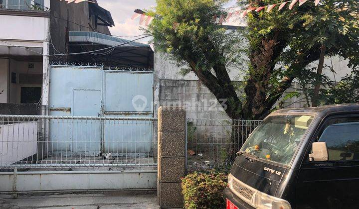  rumah tengah kota hitung tanah saja sangat cocok untuk kost² an  1