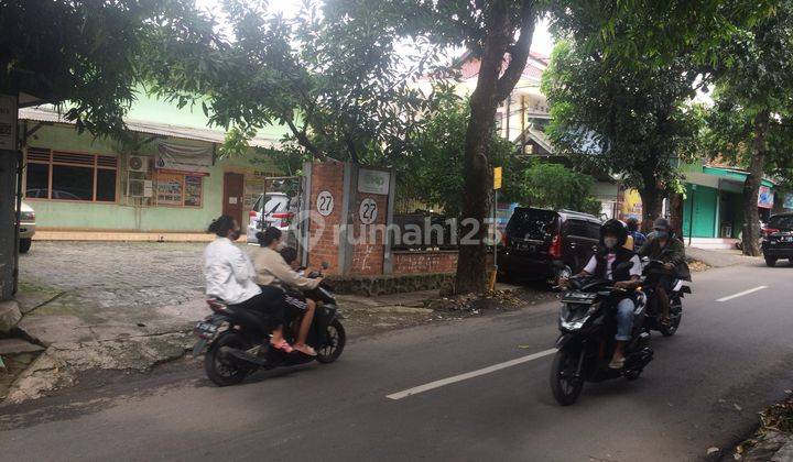 Tanah & Bangunan di tepi Jalan Raya 1