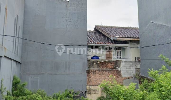 Land Plot Ready to Build on Grinting Panglima Polim Street, Block M, Kebayoran Baru, South Jakarta