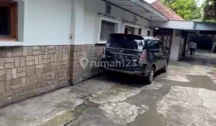 PRIME LOCATION BEST PRICE!! RUMAH LAMA HITUNG TANAH  SAYAP ASIA AFRIKA COCOK UTK KOMERSIAL 1