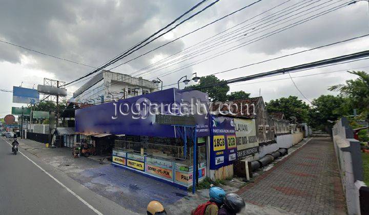 Tanah Pekarangan Jln Lasda Adisucipto Deket Ambarukmo Plaza dan Transmart Carrefour Maguwoharjo  1