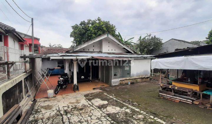 Rumah tua hitung tanah di Depok 2